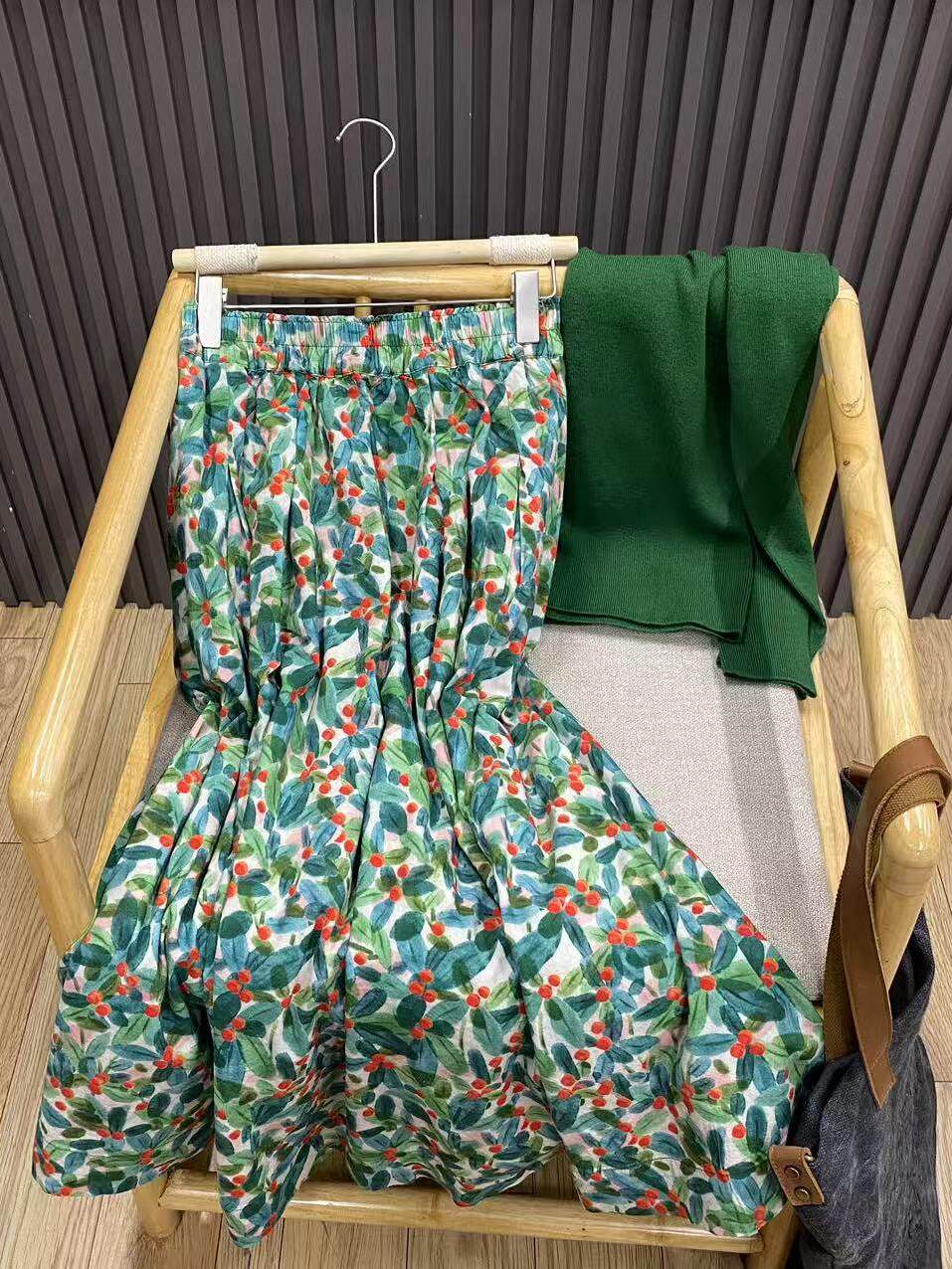 Retro Floral A-Line Midi Skirt - Midi Skirt Floral review and price